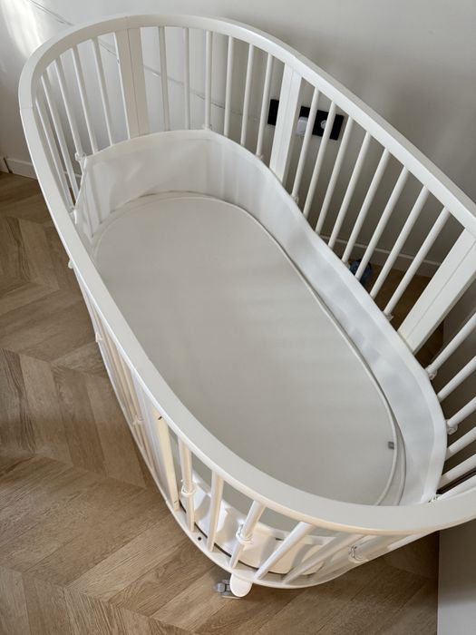 Легло Stokke в отлично състояние