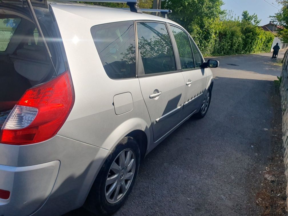 AUTOMAT Renault Grand Scenic 2 2008 150 cp