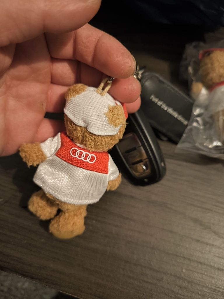 Ключодържатели Audi мече