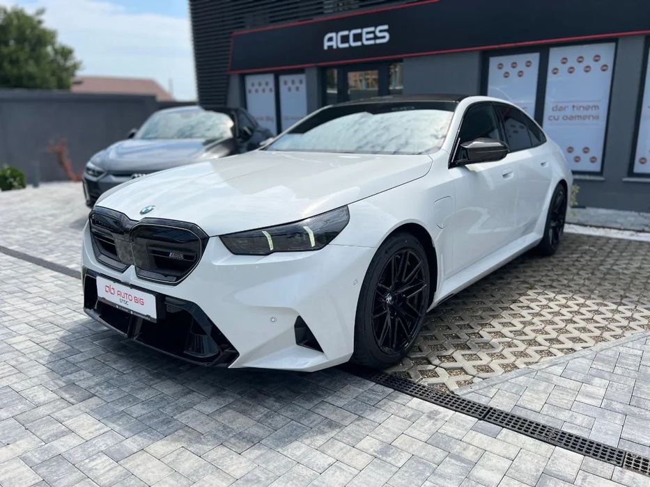 BMW M5 BMW M5 4.4 V8 Plug-in Hybrid xDrive