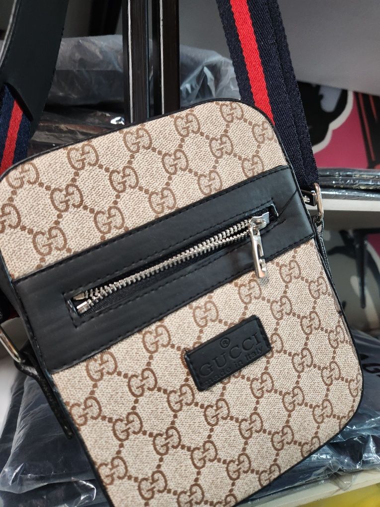 Gucci мъжка чанта
