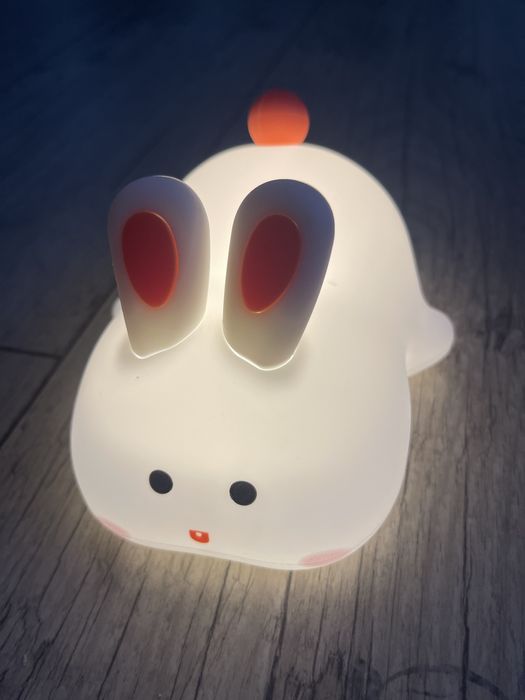 Нощна лампа зайче