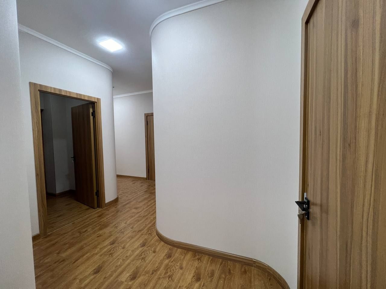 Аренда офиса ул. Нукусская 500м²