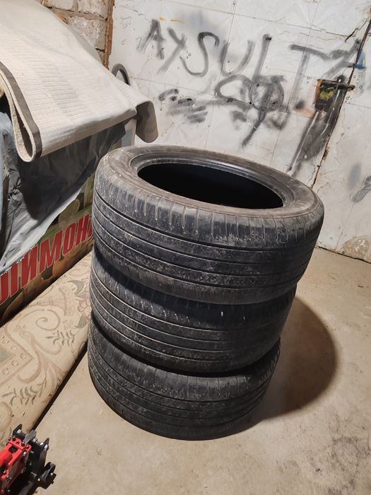 Покрышки 3 штуки