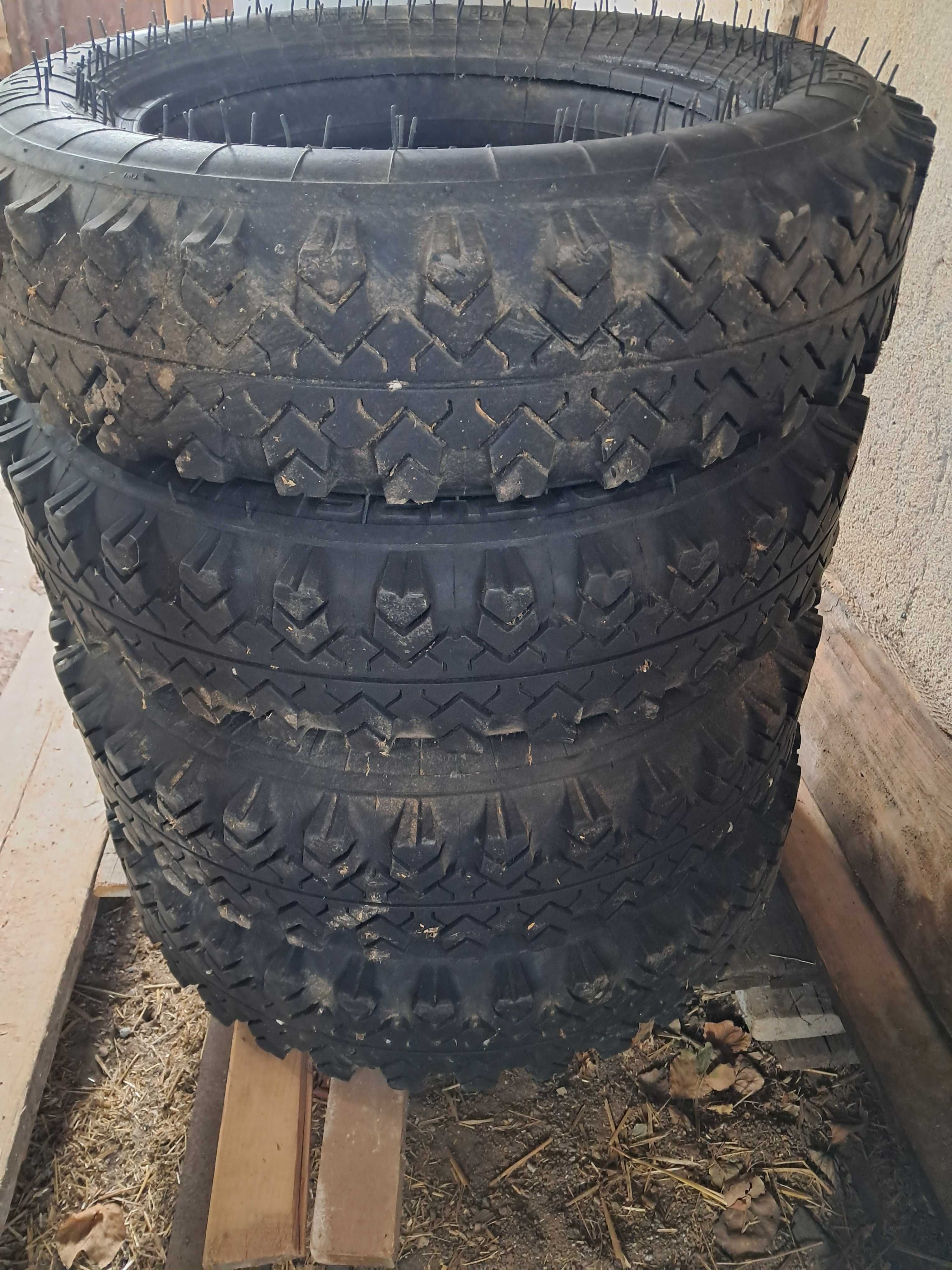 Нови летни джипови гуми Voltyre