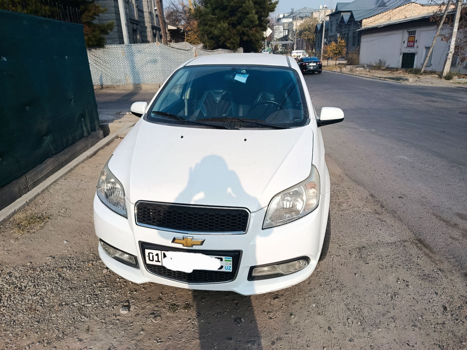 Nexia 3 ideal holatda!