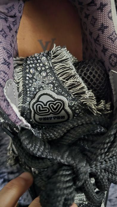 LV Skate Swarovski Monogran 42