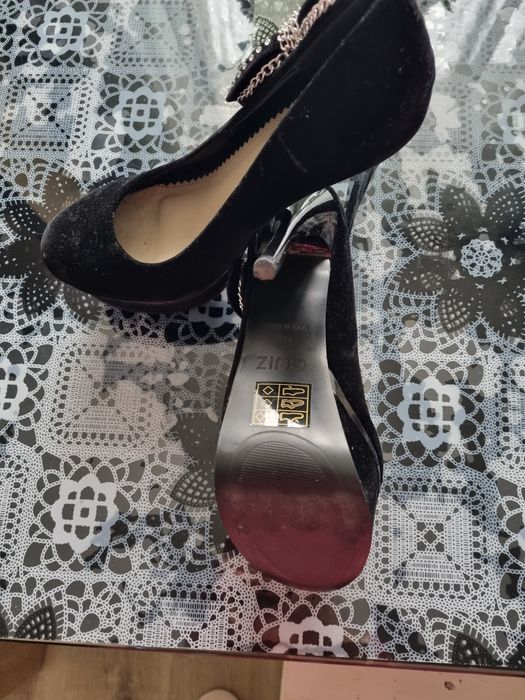 Pantofi catifea culoarea negru