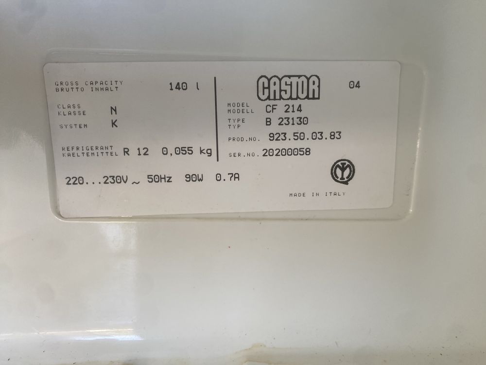 Хладилник Gastor