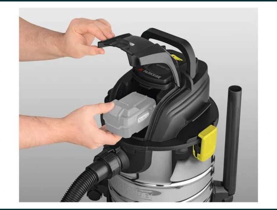 Aspirator Parkside pe acumulator 20V, ca nou