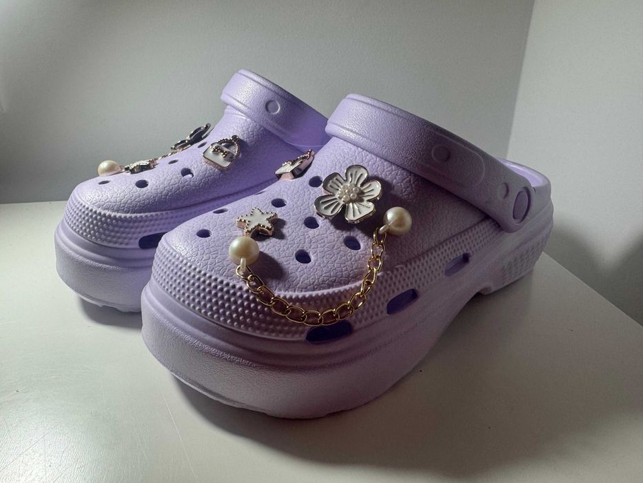 Crocs de vanzare diferite culori