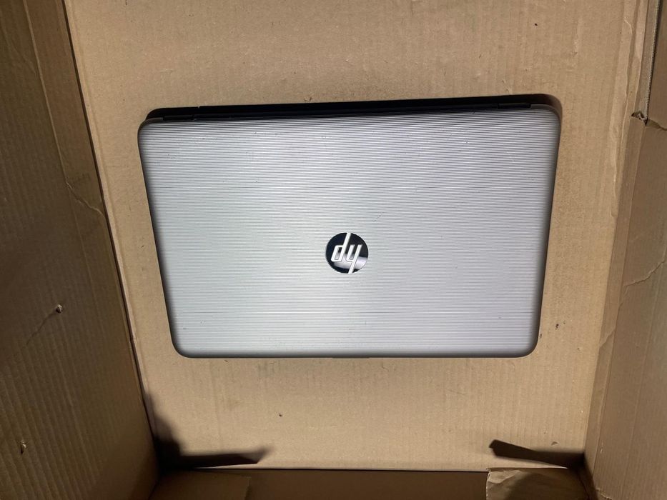 Laptop HP 15 Intel Celeron 15.6 HD 500gb/4gb