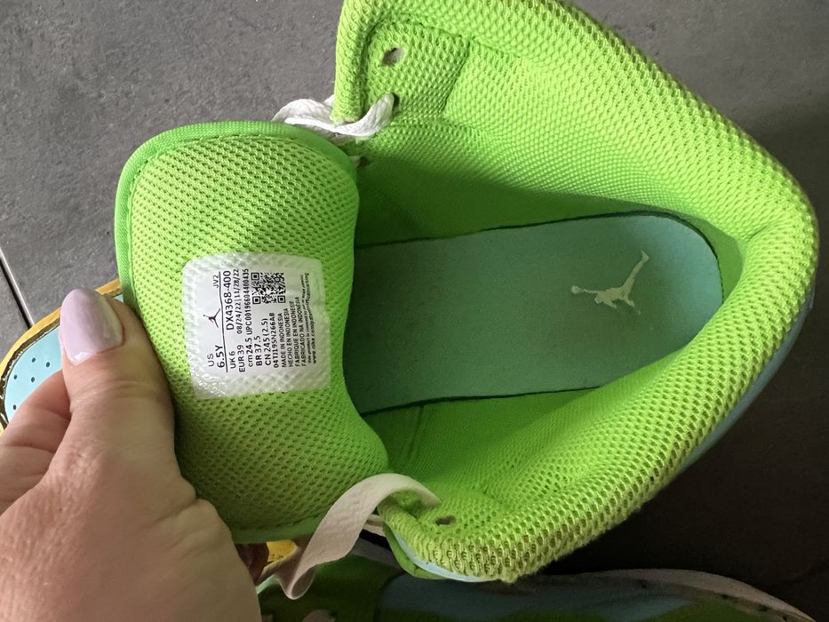 Дамски маратонки Nike Jordan размер 39 в синьо бълто и зелено