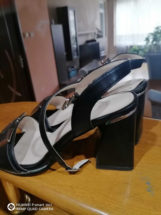 Сандали - 39 номер