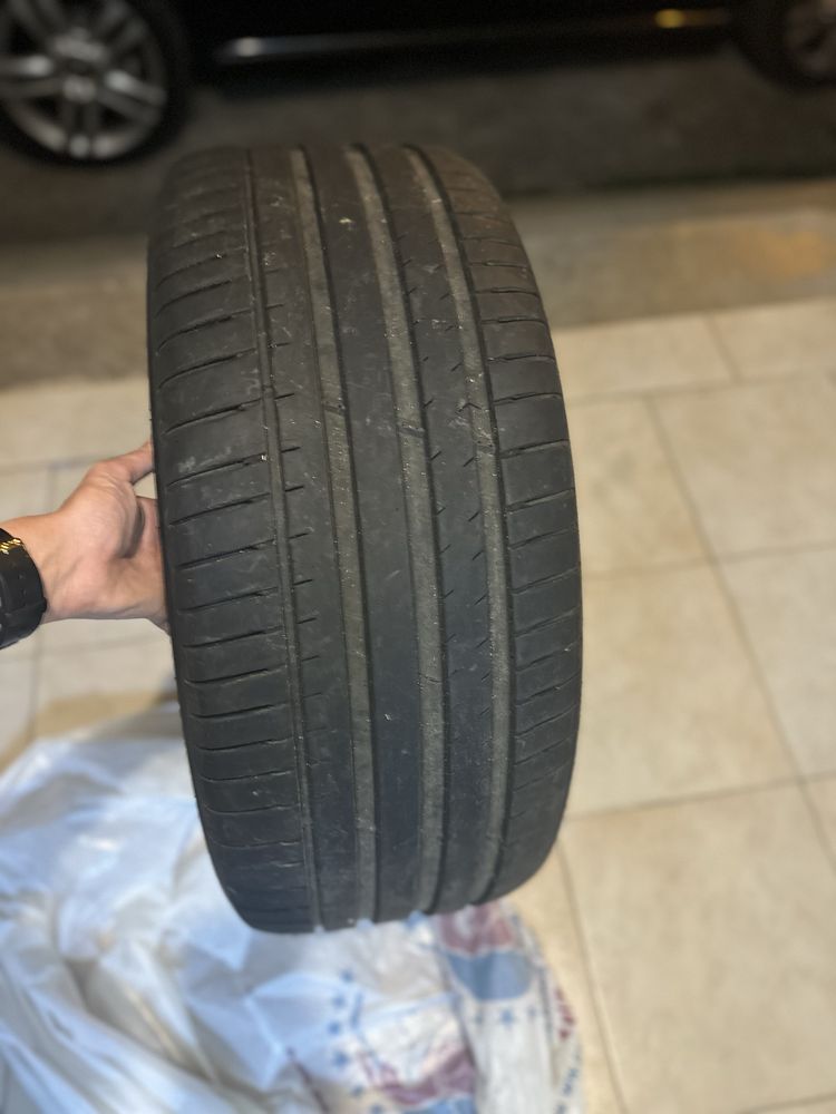 Vand un Cauciuc vara Michelin 265/45 R20 Pilot Sport 4 SUV dot 2022