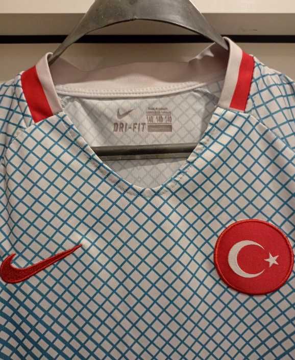 Оригинален детски футболен екип на Турция