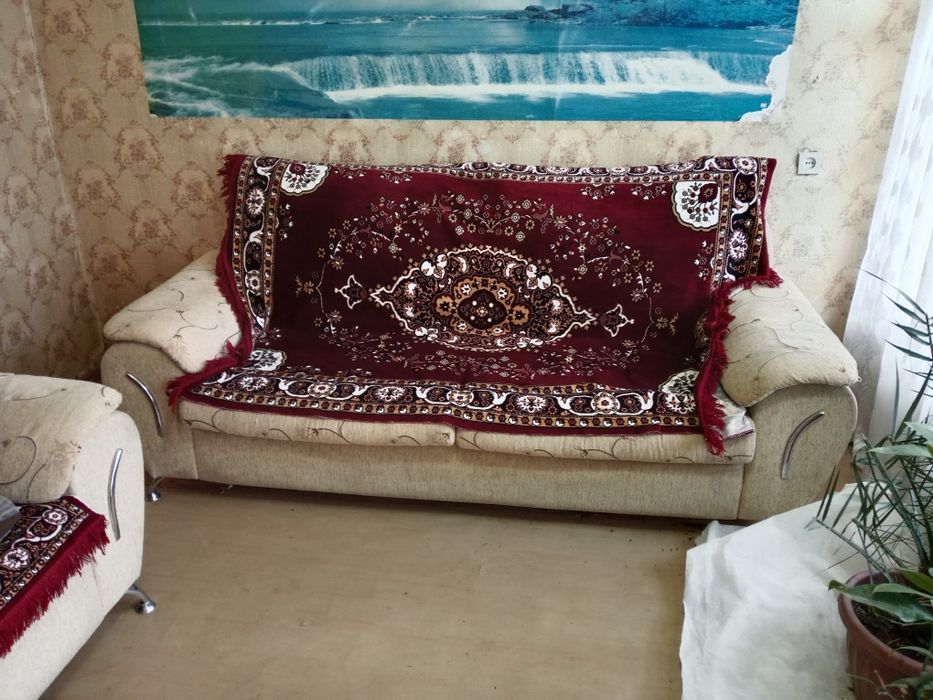 Диван кресла сотилади