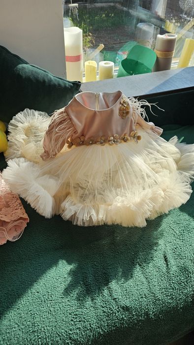 Rochiță pentru botez