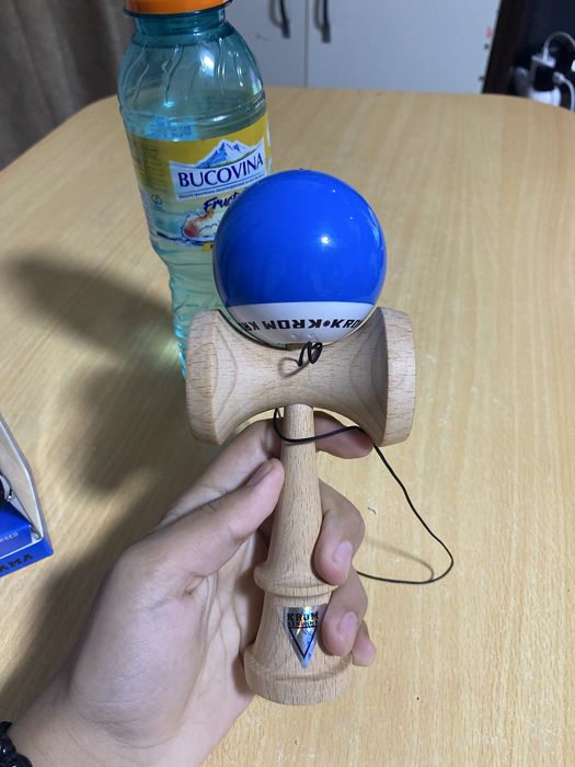 Kendama krom pop lol nou nouta