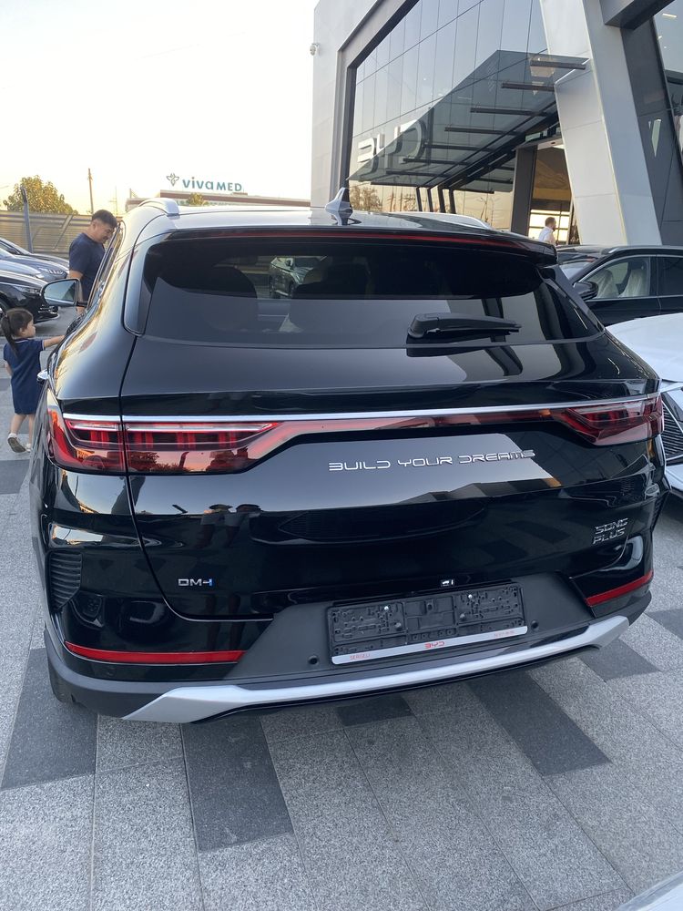 BYD Song plus dm-i hybryd 2 позиция