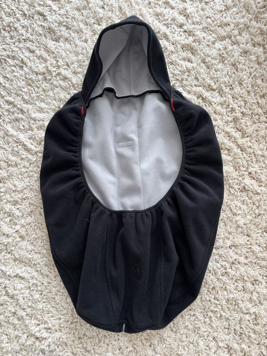 BabyBjorn Husă pentru marsupiu de iarna