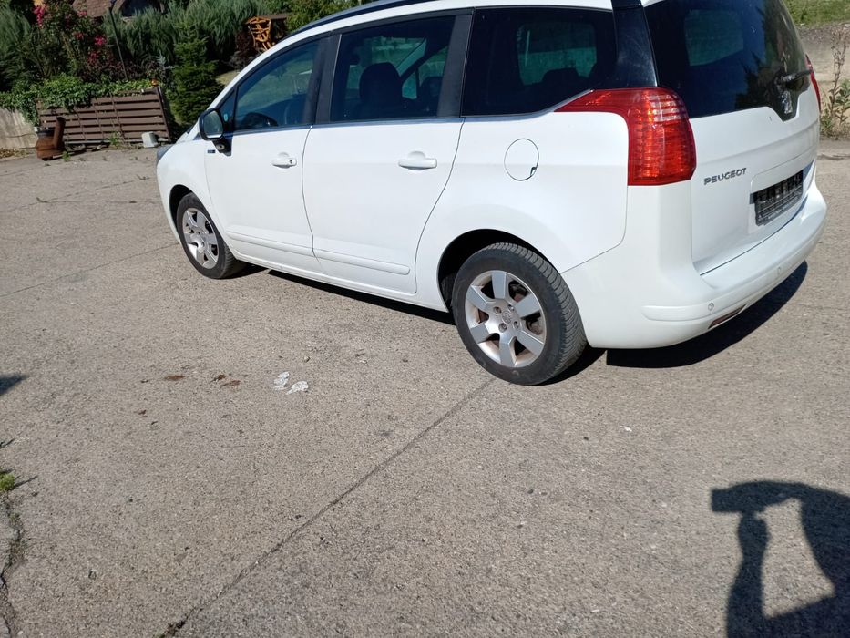 De vânzare Peugeot 5008, 16 Diesel