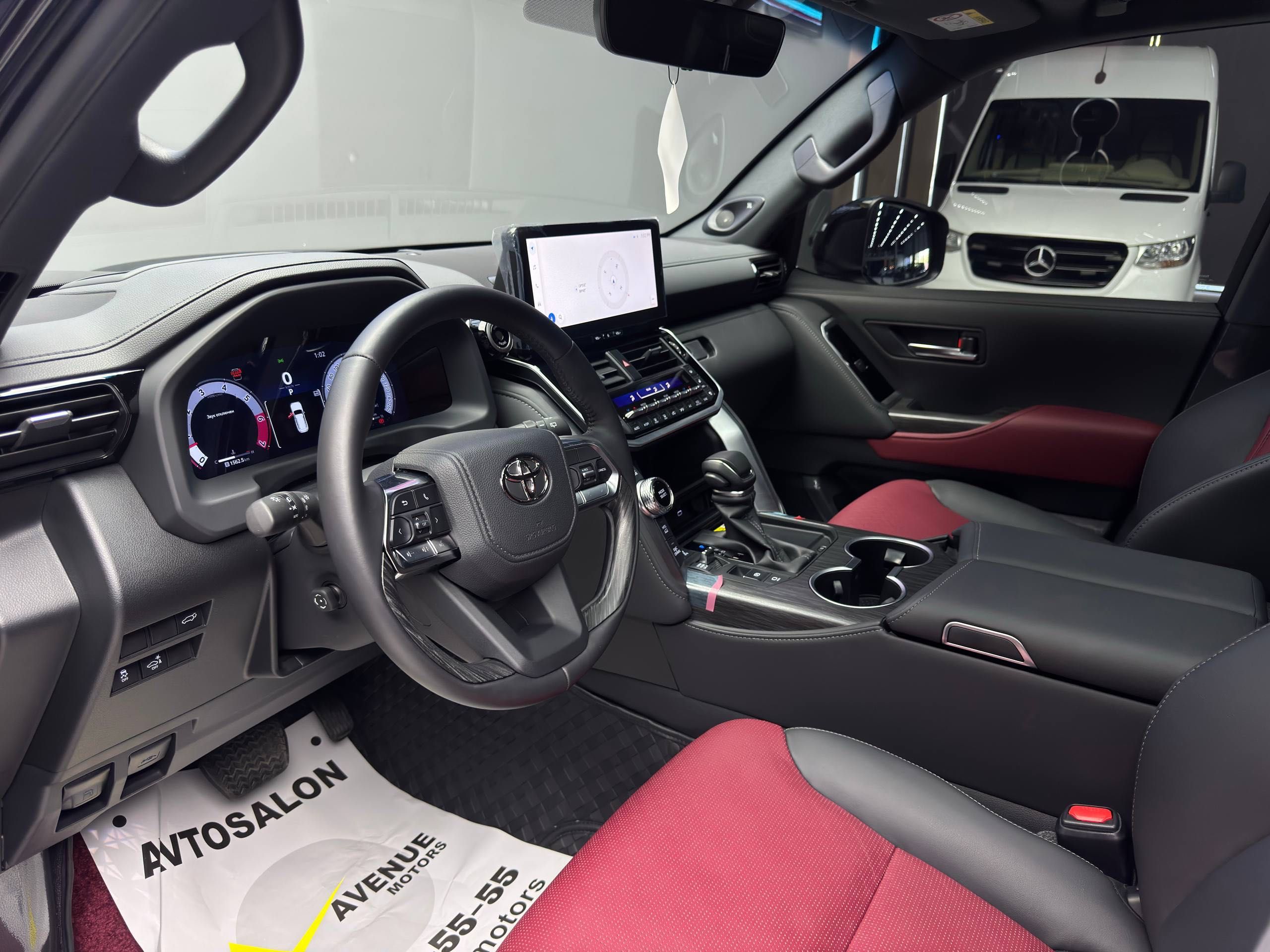 Продается Toyota LC300 3.5