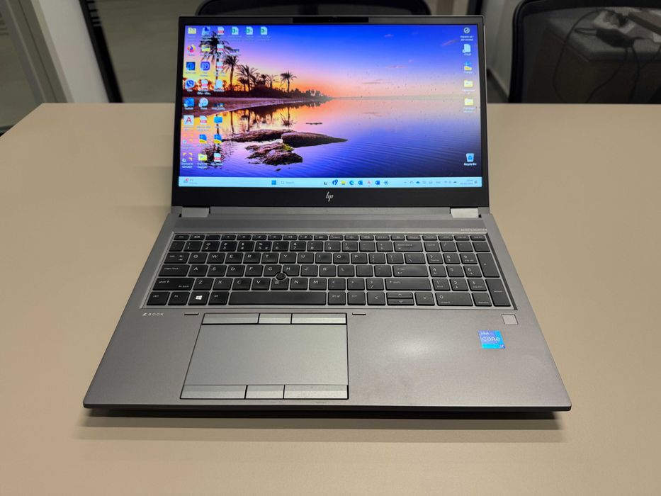 Лаптоп HP G8 Fury