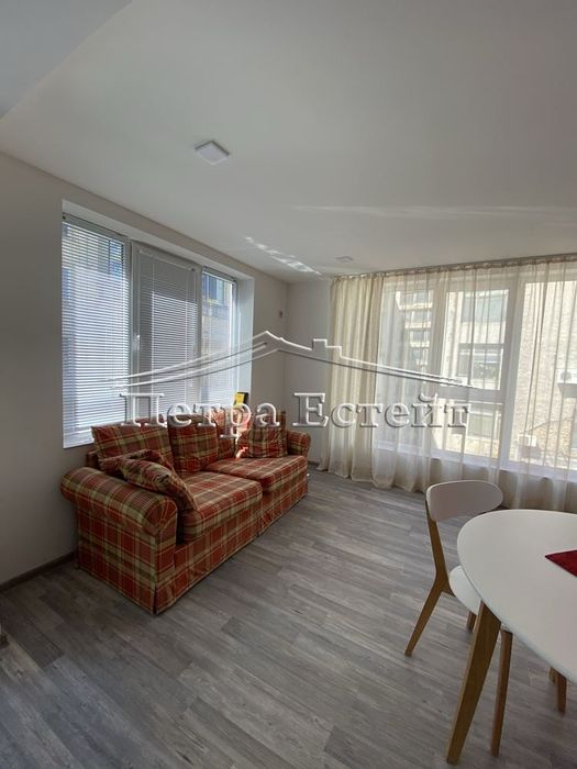 Дава се под наем Двустаен апартамент в Варна, Гръцка махала - 70 кв.м за 433.5 € - Снимка #8