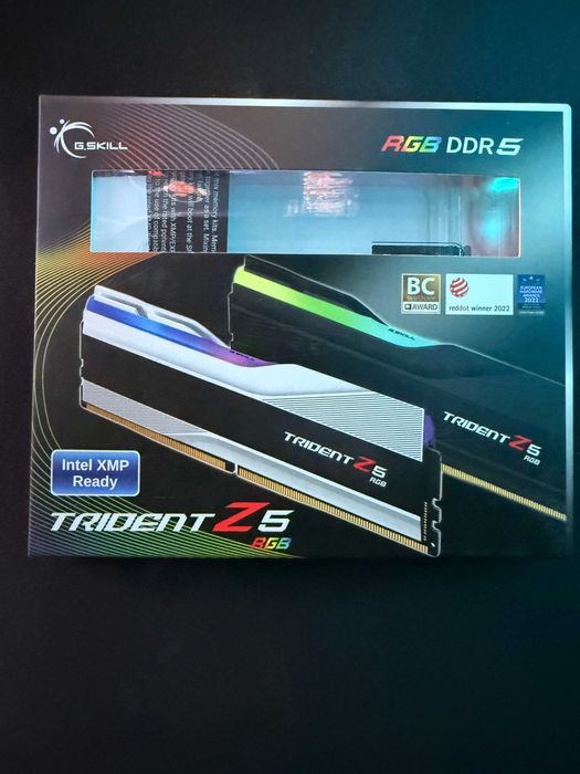 Memorie RAM G.SKILL Trident Z5 RGB 32GB DDR5 6400MHz CL32