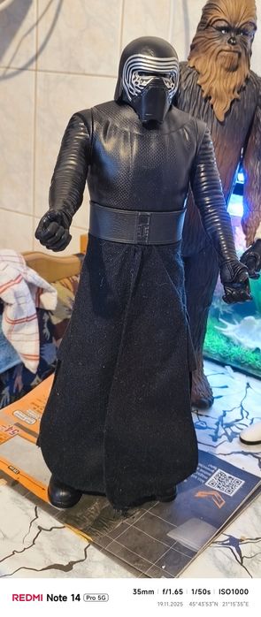 Vând figurine Star Wars