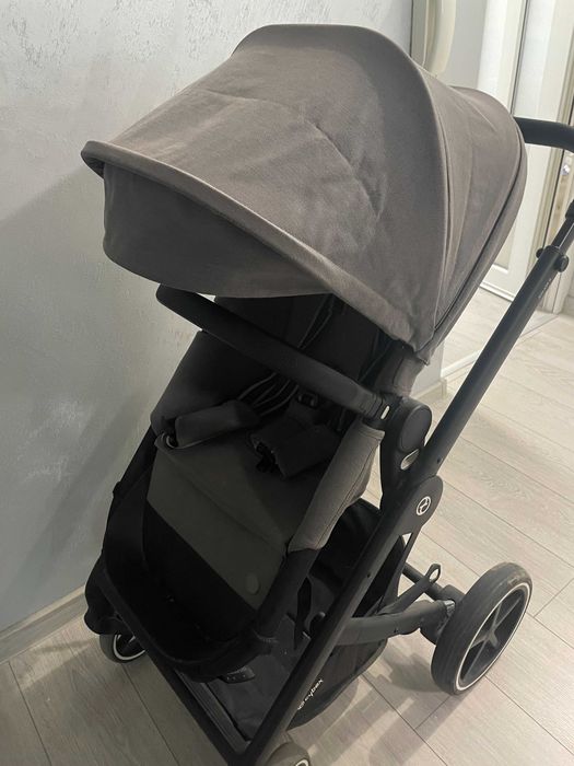 Cybex Balios S 2 в 1, черно шаси