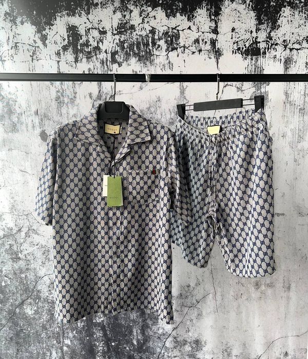 Мъжки къси екипи