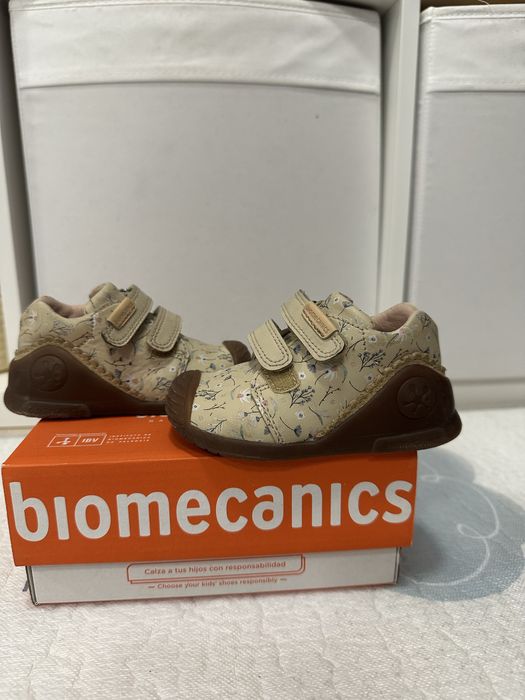 Обувки Biomecanics/биомеханикс