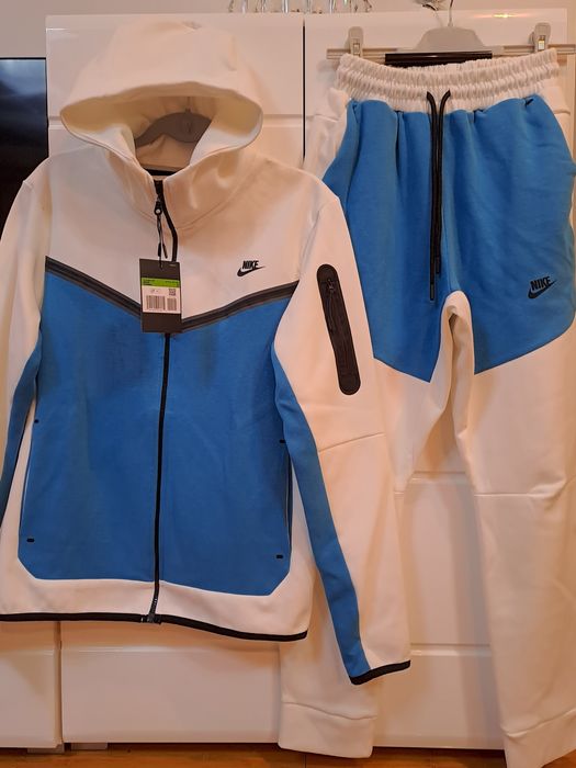 Nike Tech Flecce S&M