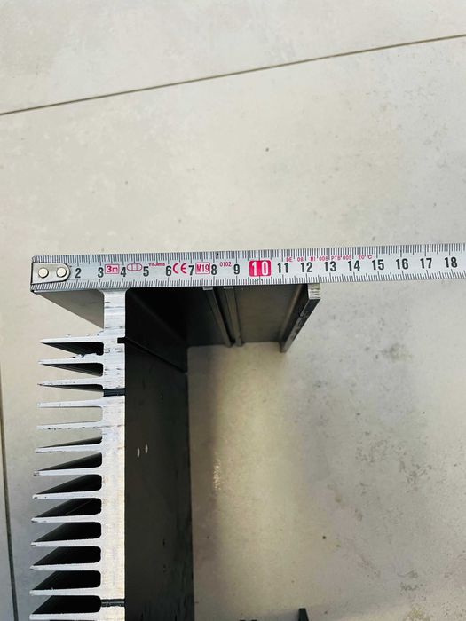 Heatsink Radiator aluminiu pentru componente electronice.
