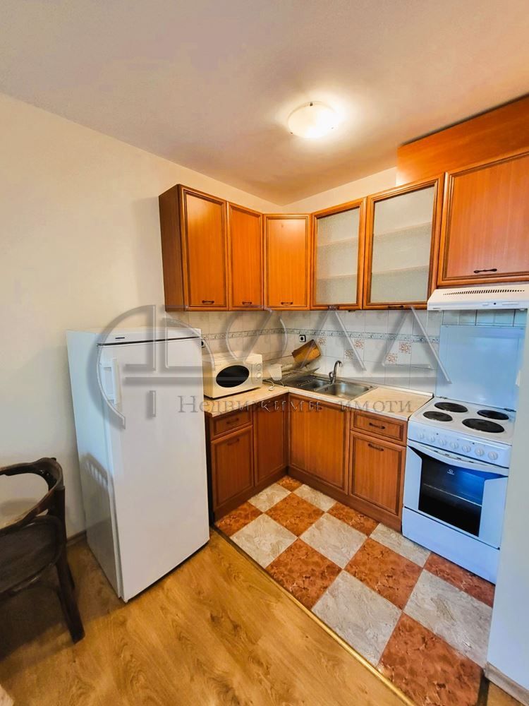 Дава се под наем Тристаен апартамент в София, Лагера - 96 кв.м за 550 € - Снимка #3
