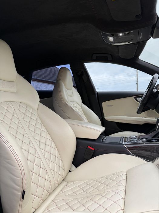 •Audi A7 Competition•