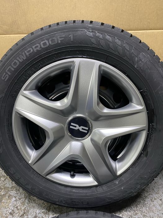 Jante roti iarna 15 Dacia Logan/Sandero/Stepway 195/65R15 Nokian NOI