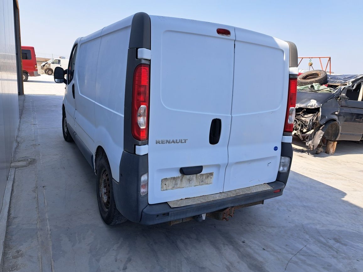 Рено Трафик Renault Trafic Opel Vivaro 2.0 DCI НА ЧАСТИ