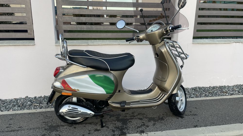 Vespa lx50 4timpi touring piaggio scuter 25km/h