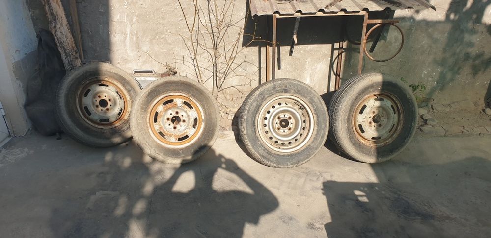 Балоны жигули,лада.