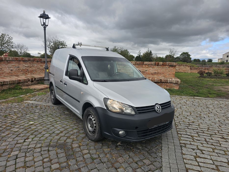 Volkswagen CADDY 2011
