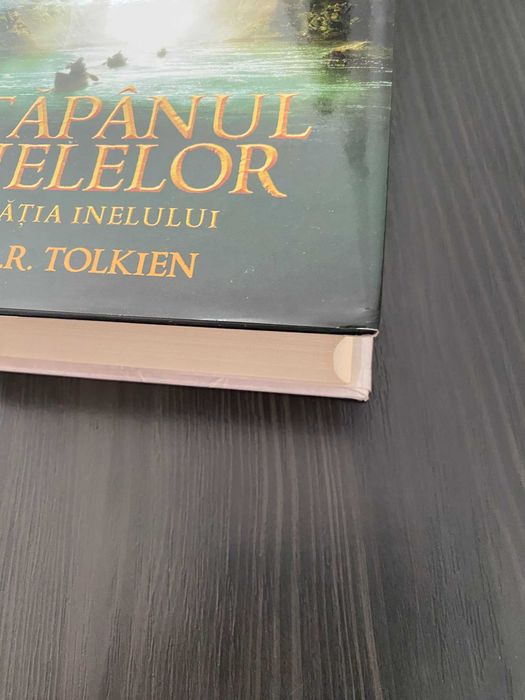 Trilogia Stăpânul Inelelor de J.R.R. Tolkien (cartonate)