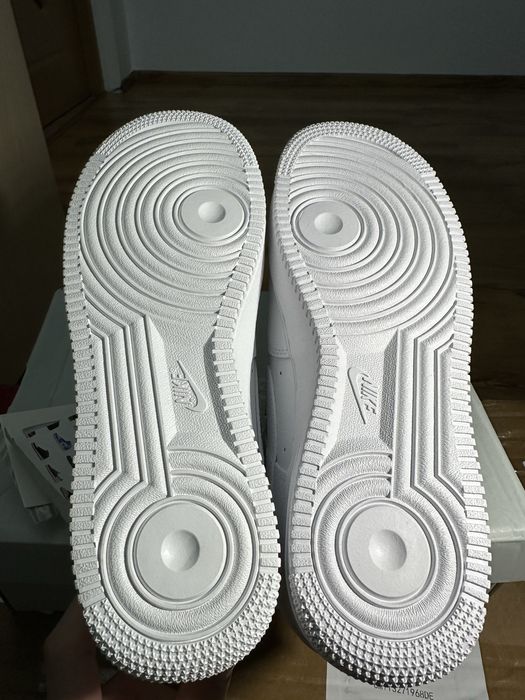 Air Force 1 Triple White
