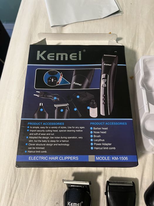 Set profesional mașină de tuns + trimmer nas + accesorii complete