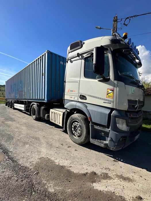 Mercedes Actros 1843