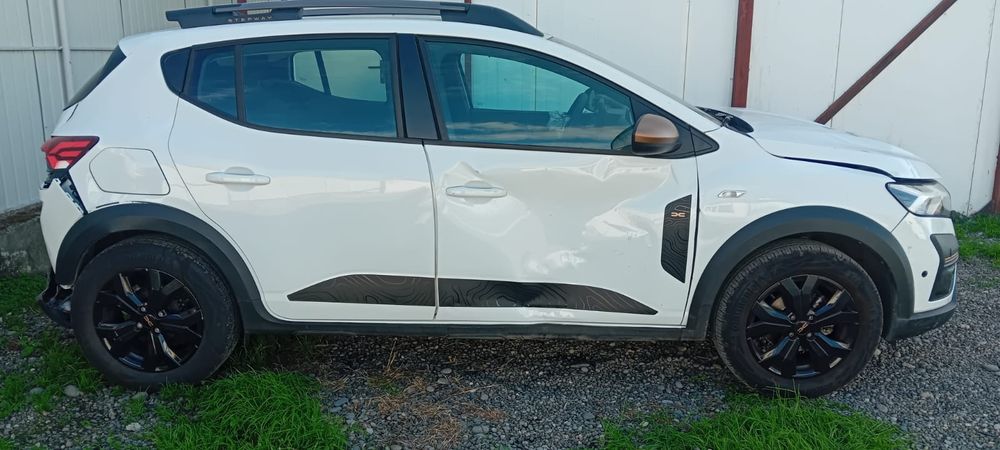 Dacia Sandero Stepway Avariat fab 2023 Stepway EXtreme +  25000km GPL