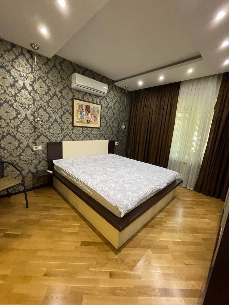 Продажа 3х ком квартиры  Дархан кафе  3/1/5 95м2