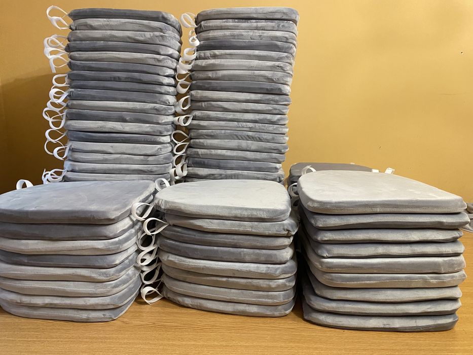 Perne chiavari , scaun